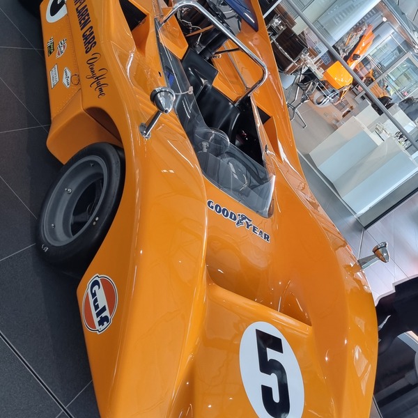 McLaren Can-am M8D