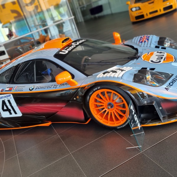 McLaren F1 